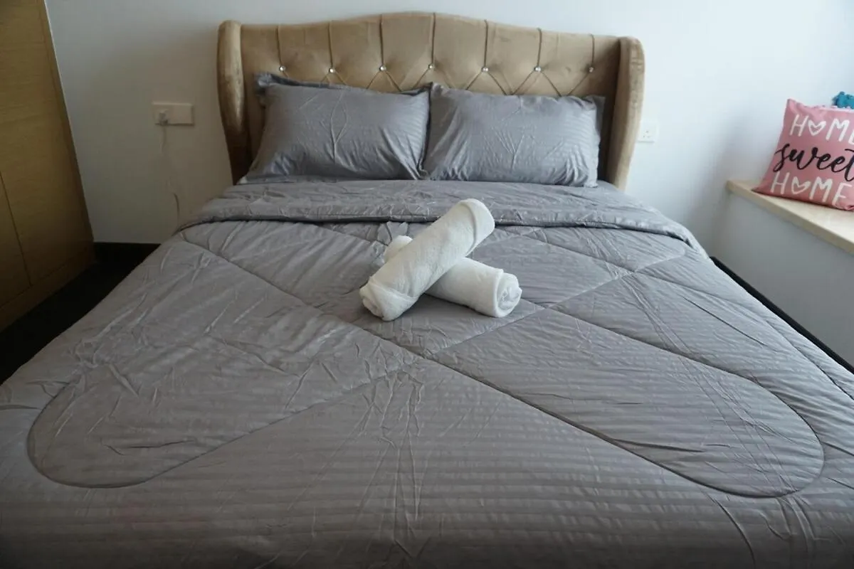 Διαμέρισμα R&F Seine Region Victoria Style 3Bedroom Τζόχορ Μπάχρου